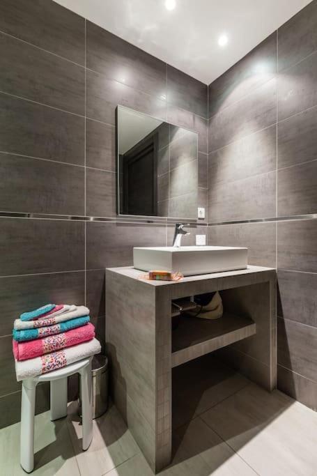 T2 D'Exception 100M Plage Terrasse Vue Mer Et Montagnes Propriano  Ngoại thất bức ảnh