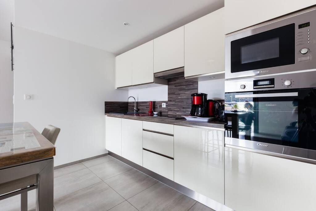 T2 D'Exception 100M Plage Terrasse Vue Mer Et Montagnes Propriano  Ngoại thất bức ảnh